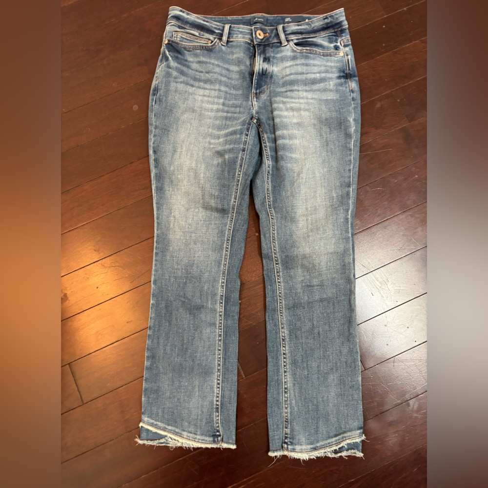 J. Jill Women's Blue Jeans size 6, cropped
